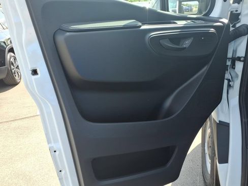 Used 2026 Mercedes-Benz Sprinter 2500 image 11