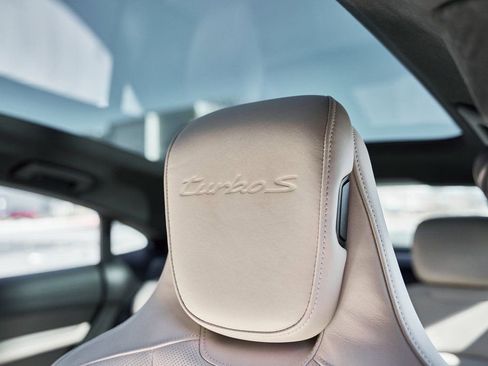 Used 2020 Porsche Taycan Turbo S AWD/4WD image 48