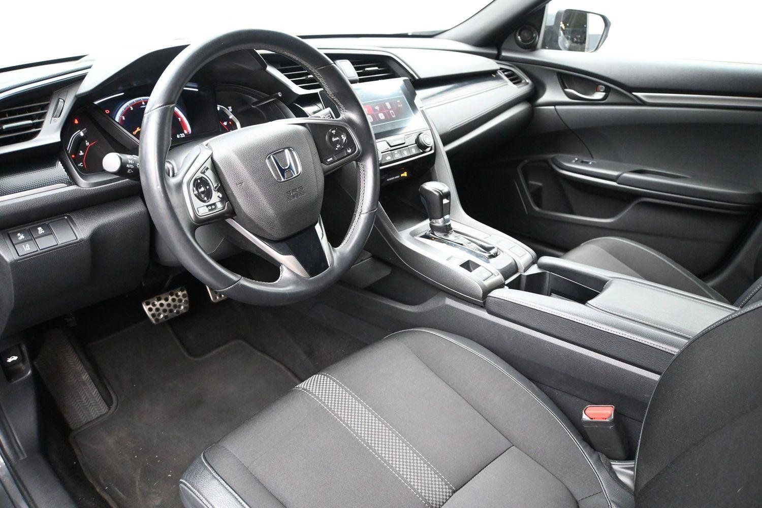 Used 2021 Honda Civic Sport image 2