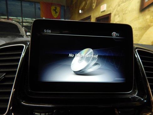 Used 2019 Mercedes-Benz GLS 450 4MATIC image 31