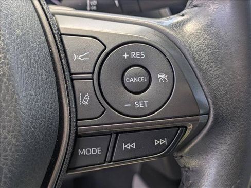 Used 2021 Toyota Camry SE w/ Convenience Package FWD image 13