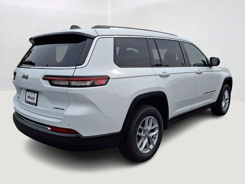 Used 2023 Jeep Grand Cherokee L Laredo AWD/4WD image 6