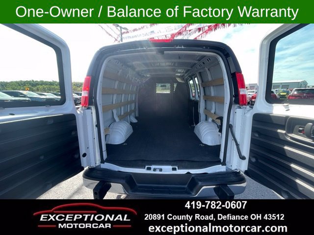 Used 2025 GMC Savana 2500 w/ Driver Convenience Package RWD image 5