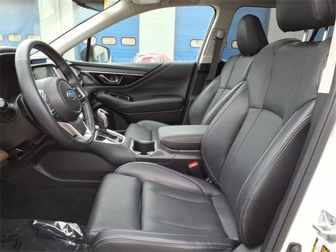 Used 2023 Subaru Outback Limited image 6
