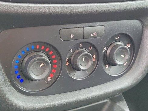 Used 2019 RAM ProMaster City SLT image 29