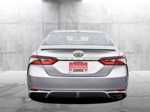 Used 2024 Toyota Camry SE image 6