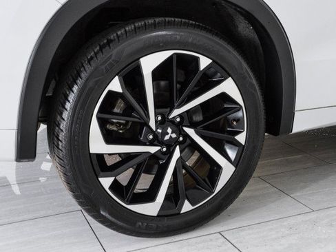 Used 2022 Mitsubishi Outlander SEL image 56