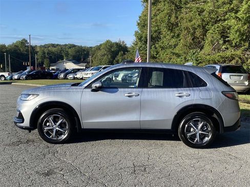 Certified 2024 Honda HR-V EX-L image 2