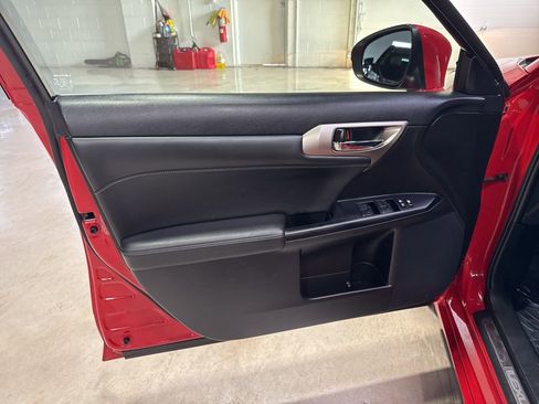 Used 2017 Lexus CT 200h w/ Navigation System Package image 32