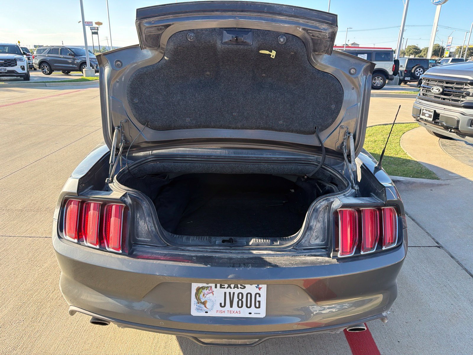 Used 2015 Ford Mustang GT Premium w/ Equipment Group 401A RWD image 11