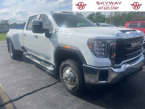 Used 2021 GMC Sierra 3500 4x4 Crew Cab w/ Gooseneck/5TH Wheel Package image 1