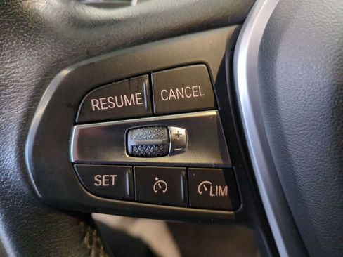 Used 2020 BMW 330i xDrive Sedan w/ Convenience Package image 19