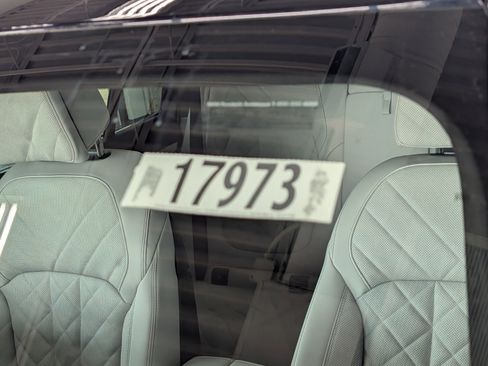 New 2026 BMW X5 xDrive50e w/ M Sport Package image 25