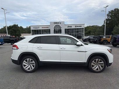 Used 2020 Volkswagen Atlas Cross Sport SE w/ Panoramic Sunroof Package