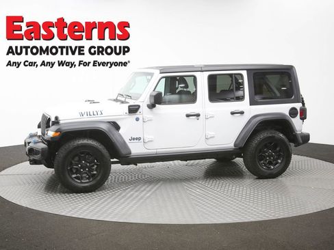 Used 2023 Jeep Wrangler Unlimited w/ Cold Weather Group AWD/4WD image 55
