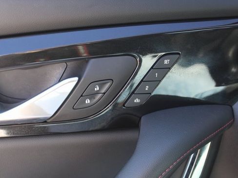 Used 2024 Chevrolet Blazer RS w/ Driver Confidence II Package image 37