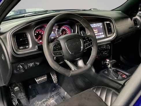 Used 2021 Dodge Charger SRT Hellcat w/ Harman/Kardon Audio Group RWD image 15