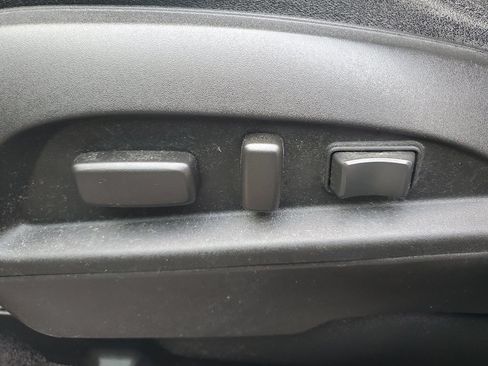 Used 2015 Chevrolet Equinox LT w/ Driver Convenience Package FWD image 12