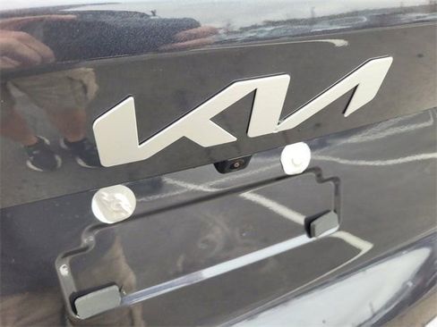 New 2026 Kia Sorento S w/ S Panoramic Sunroof Package image 7