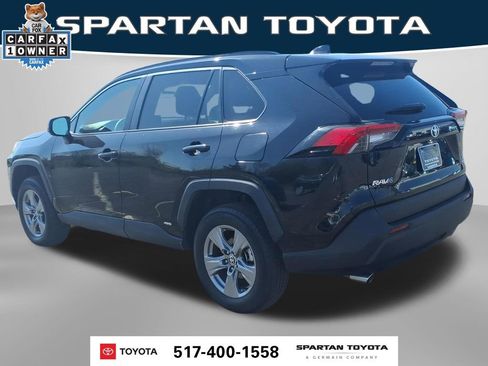 Used 2025 Toyota RAV4 LE AWD/4WD image 10