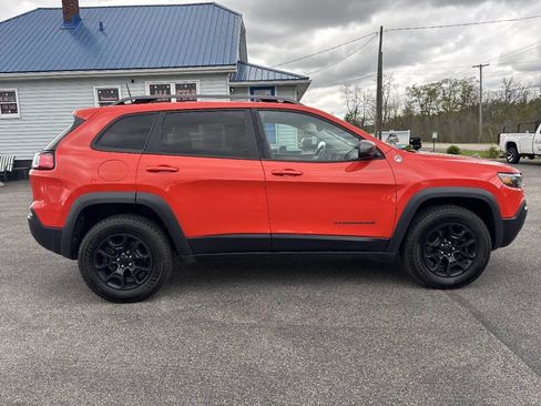 Used 2021 Jeep Cherokee Trailhawk w/ Sun, Sound & Nav Group AWD/4WD image 10