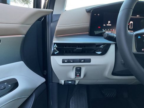 New 2026 Nissan Murano Platinum image 28