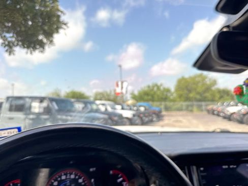 Used 2022 Dodge Durango GT RWD image 23