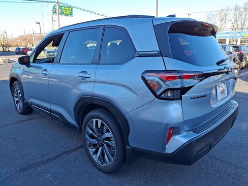 Certified 2025 Subaru Forester Touring image 5