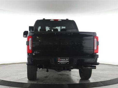 Used 2025 Ford F250 Platinum w/ FX4 Off-Road Package AWD/4WD image 11
