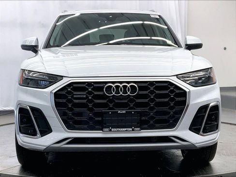 Used 2025 Audi Q5 2.0T Premium Plus w/ Premium Plus Package image 2