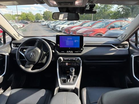 Used 2023 Toyota RAV4 XLE Premium AWD/4WD image 14