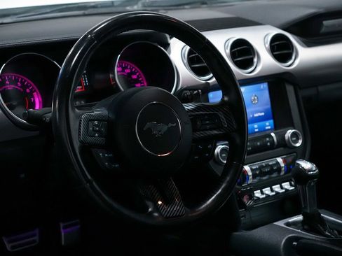 Used 2022 Ford Mustang Premium RWD image 29
