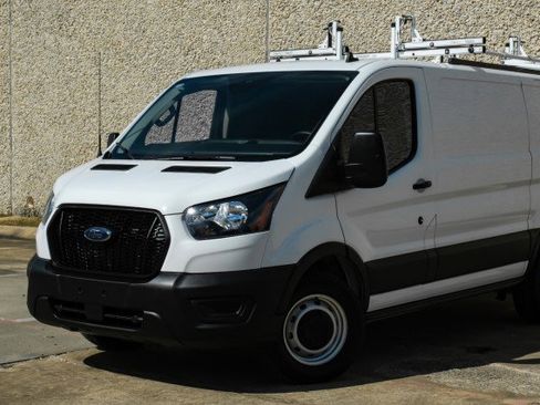 Used 2024 Ford Transit 250 Low Roof image 5