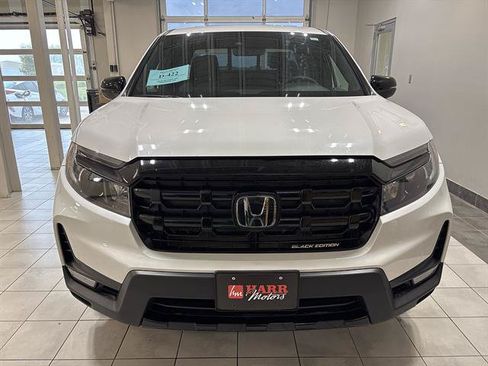 Used 2025 Honda Ridgeline Black Edition image 6