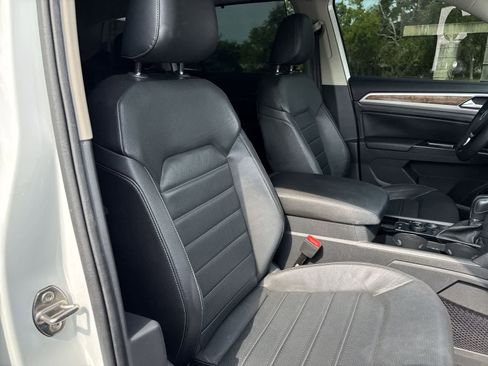 Used 2019 Volkswagen Atlas SEL Premium AWD/4WD image 25