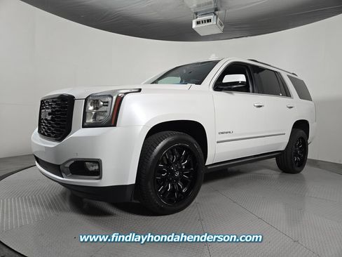 Used 2019 GMC Yukon Denali w/ Denali Ultimate Package AWD/4WD image 2