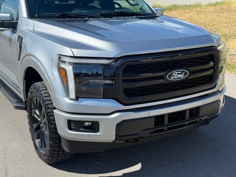 Used 2025 Ford F150 Lariat AWD/4WD image 3