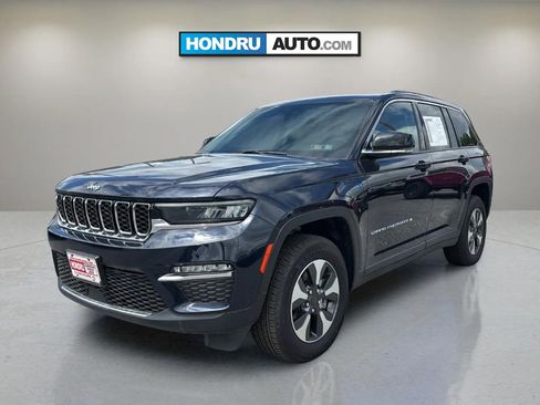 Used 2024 Jeep Grand Cherokee Limited 4xe w/ Trailer Tow Package AWD/4WD image 1