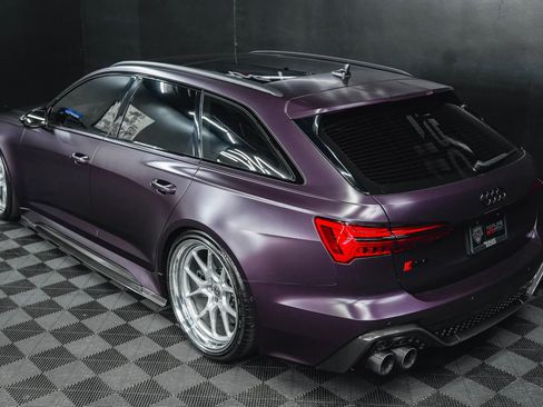 Used 2022 Audi RS 6 AWD/4WD image 32