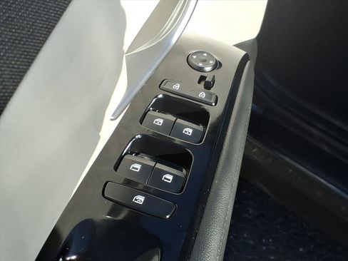 Certified 2023 Hyundai Tucson Limited image 21