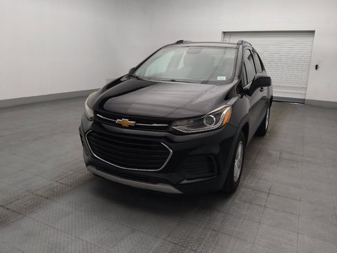 Used 2020 Chevrolet Trax LT FWD image 15