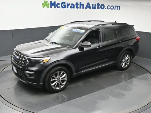 Used 2020 Ford Explorer XLT w/ Equipment Group 202A AWD/4WD image 23