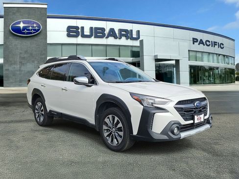 Used 2024 Subaru Outback Touring AWD/4WD image 1