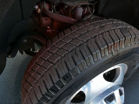 Used 2018 GMC Sierra 3500 Denali w/ Duramax Plus Package image 13