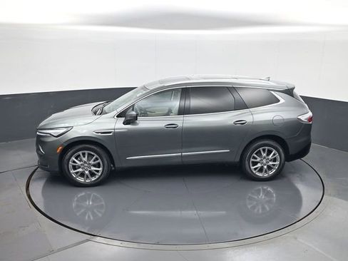 Used 2023 Buick Enclave Essence w/ Experience Buick Package AWD/4WD image 21