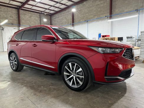 Used 2025 Acura MDX FWD w/ Technology Package image 6