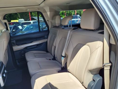 Used 2023 Ford Expedition Max Limited RWD image 12