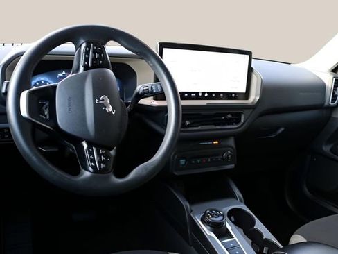 Used 2025 Ford Bronco Sport Big Bend image 14