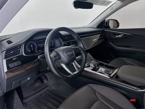 Used 2021 Audi Q8 Premium Plus w/ Premium Plus Package image 12