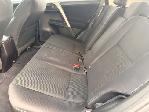 Used 2013 Toyota RAV4 XLE image 13